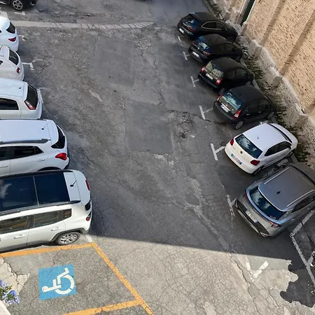 Gasthuis Agapanthus Offida